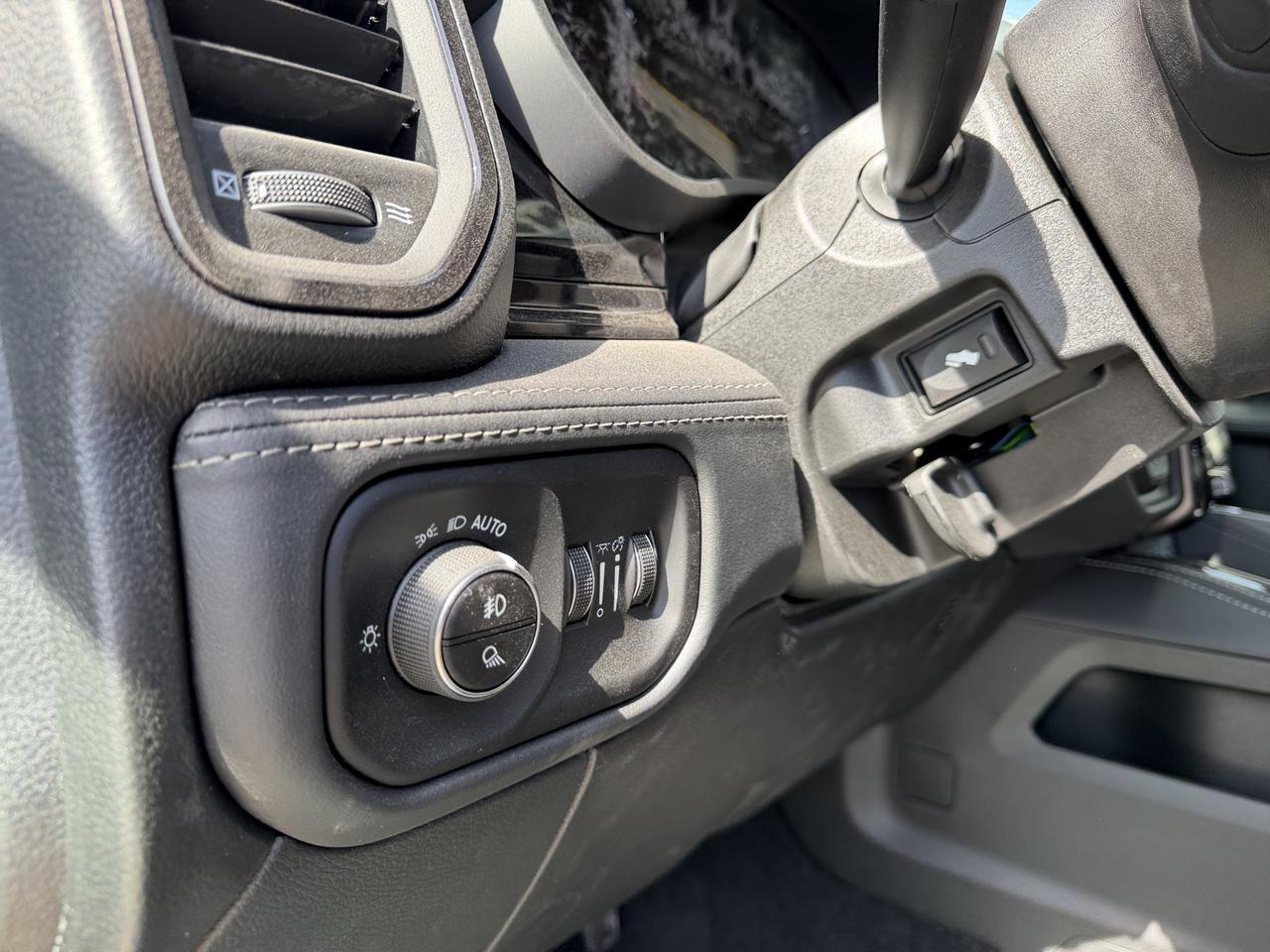 2026 Ram 3500 Limited Mega Cab 4x4 | Night Edition | NAV | Sunroof | Heated Cooled Leather | 5th Wheel Prep Redwater AB
