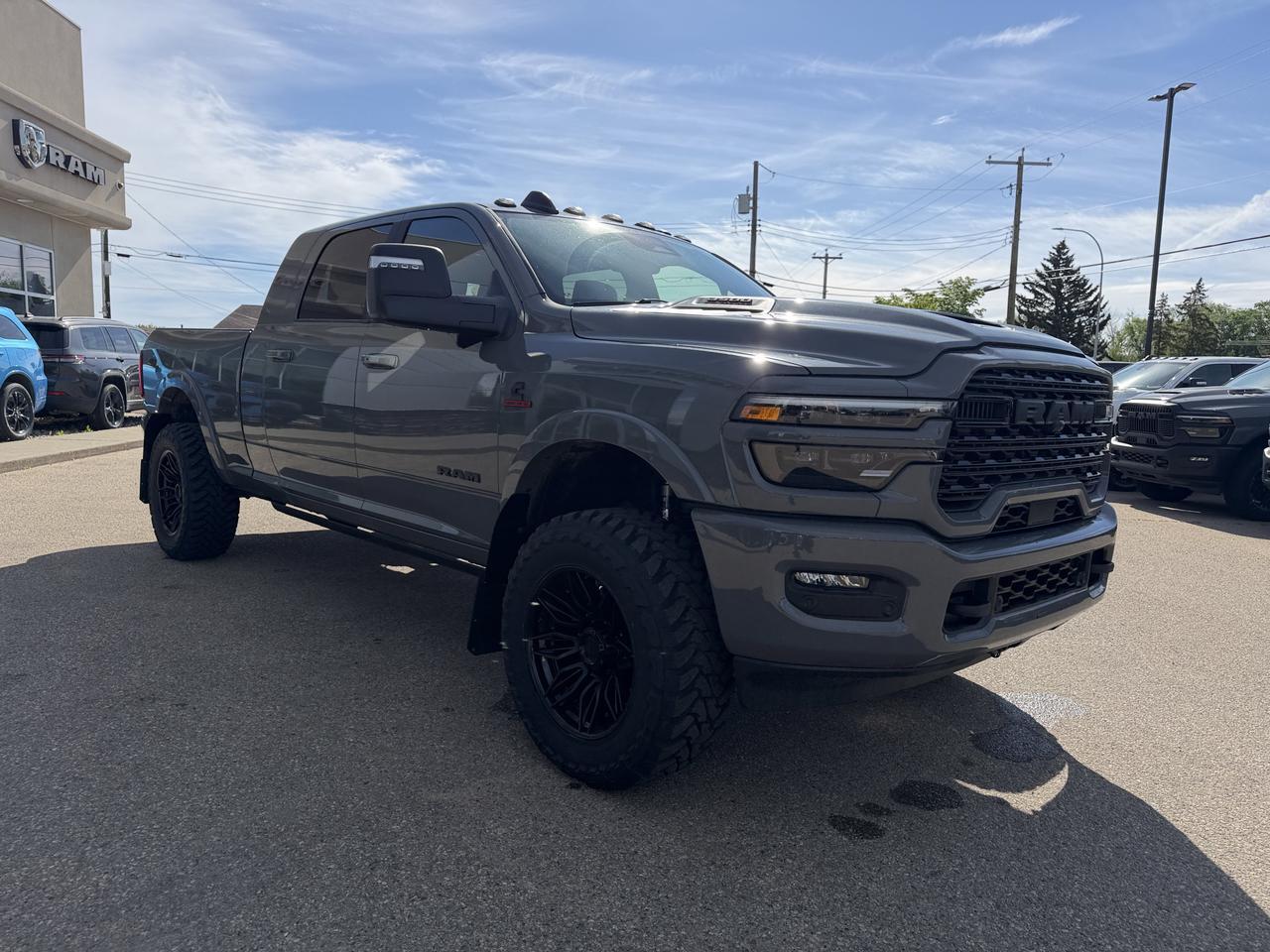2026 Ram 3500 Limited Mega Cab 4x4 | Rig Ready Ram | Night Edition | Leather | NAV | Sunroof | 5th Wheel Prep Redwater AB