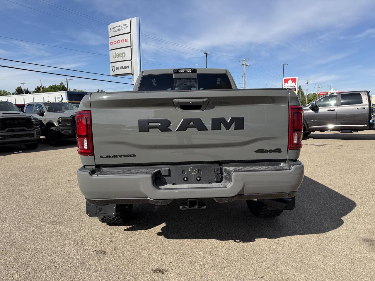 2026 Ram 3500 Limited Mega Cab 4x4 | Rig Ready Ram | Night Edition | Leather | NAV | Sunroof | 5th Wheel Prep Redwater AB