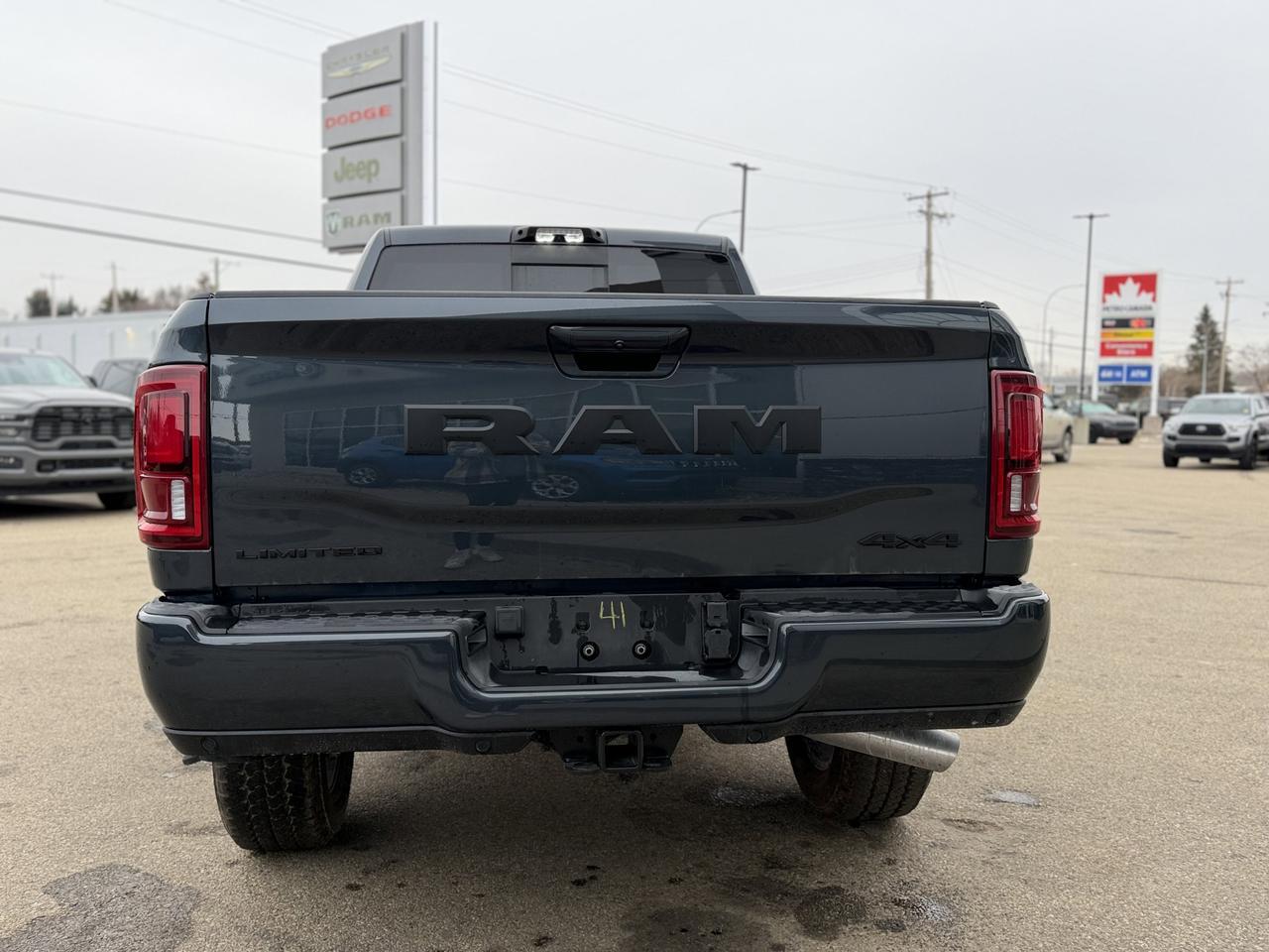 2026 Ram 3500 Limited Night Edition Crew Cab 4x4 | Cummins | Sunroof | Towing | Heated Vented Seats Redwater AB