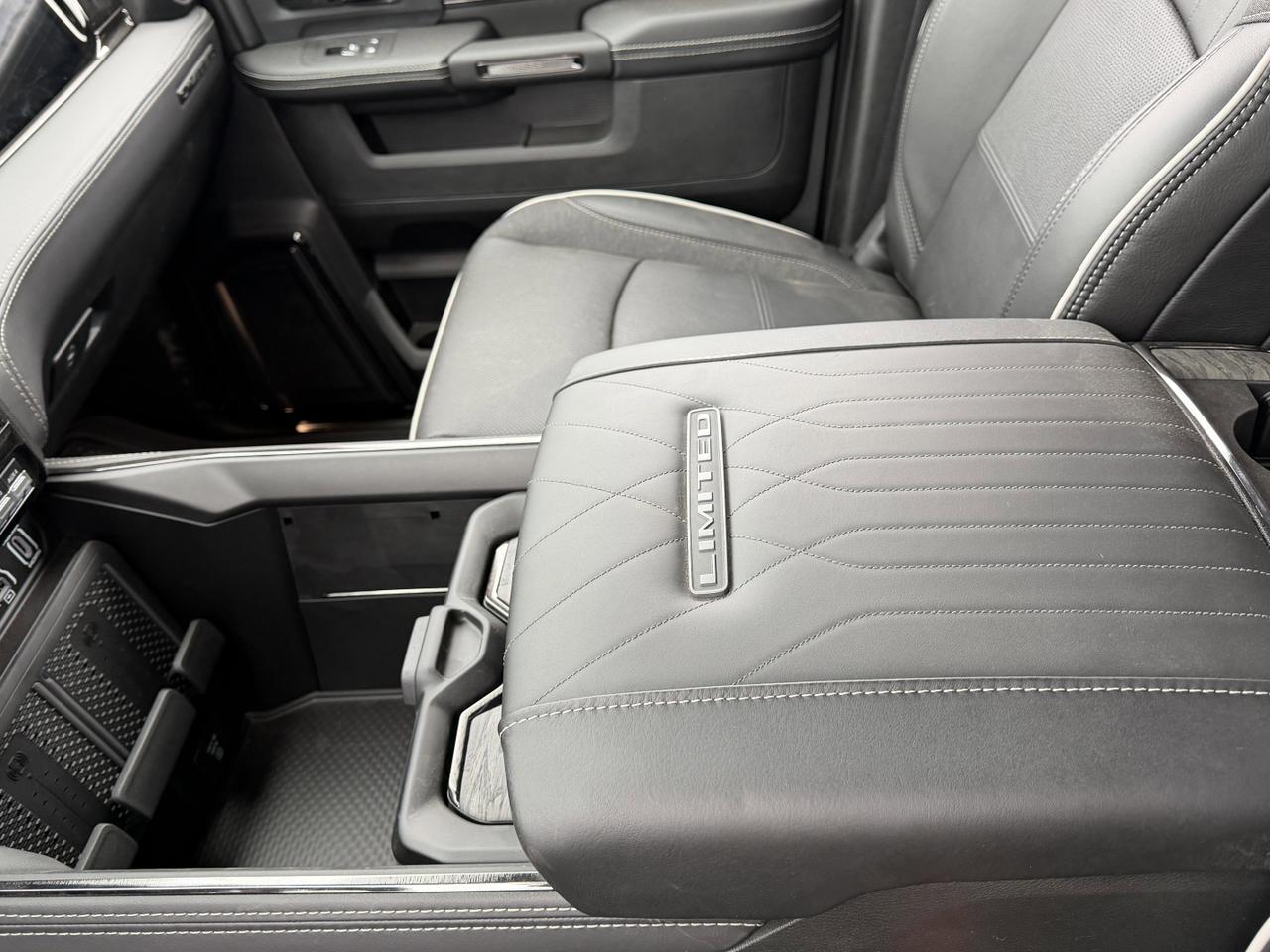 2026 Ram 3500 Limited Night Edition Crew Cab 4x4 | Cummins | Sunroof | Towing | Heated Vented Seats Redwater AB