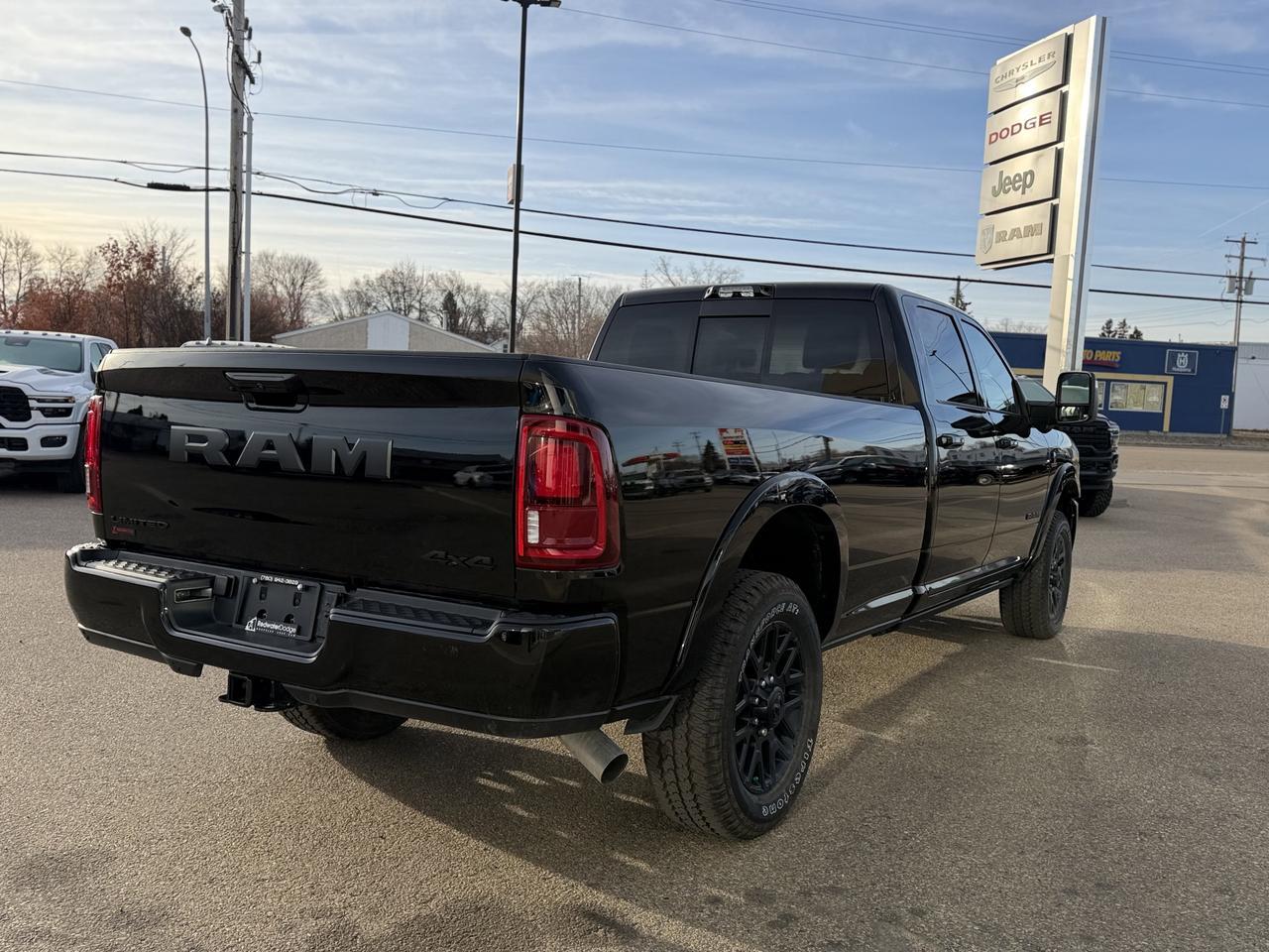 2026 Ram 3500 Limited Night Edition Crew Cab 4x4 | Cummins Diesel | Premium Leather | Towing | Sunroof Redwater AB