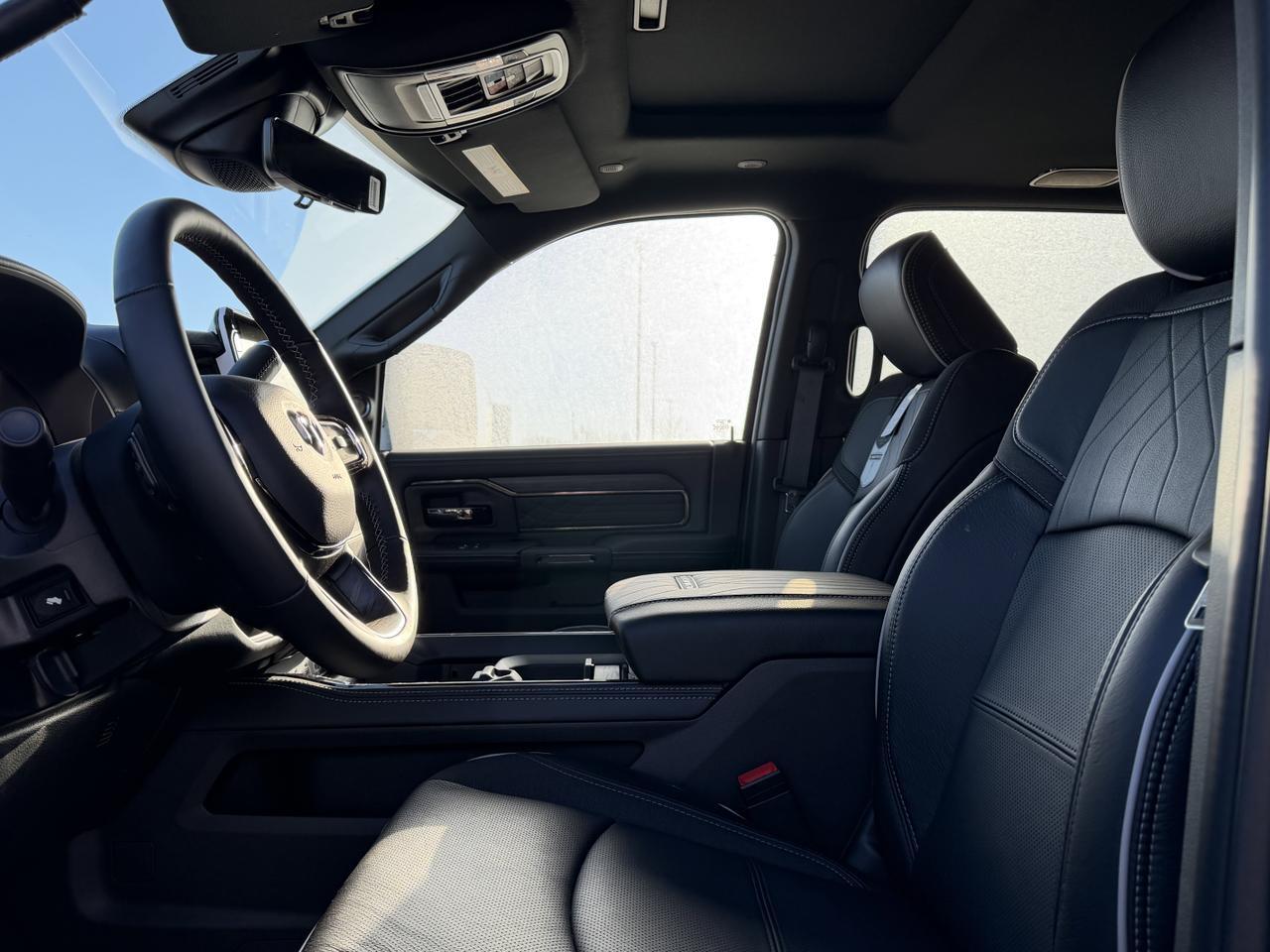 2026 Ram 3500 Limited Night Edition Crew Cab 4x4 | Cummins Diesel | Premium Leather | Towing | Sunroof Redwater AB