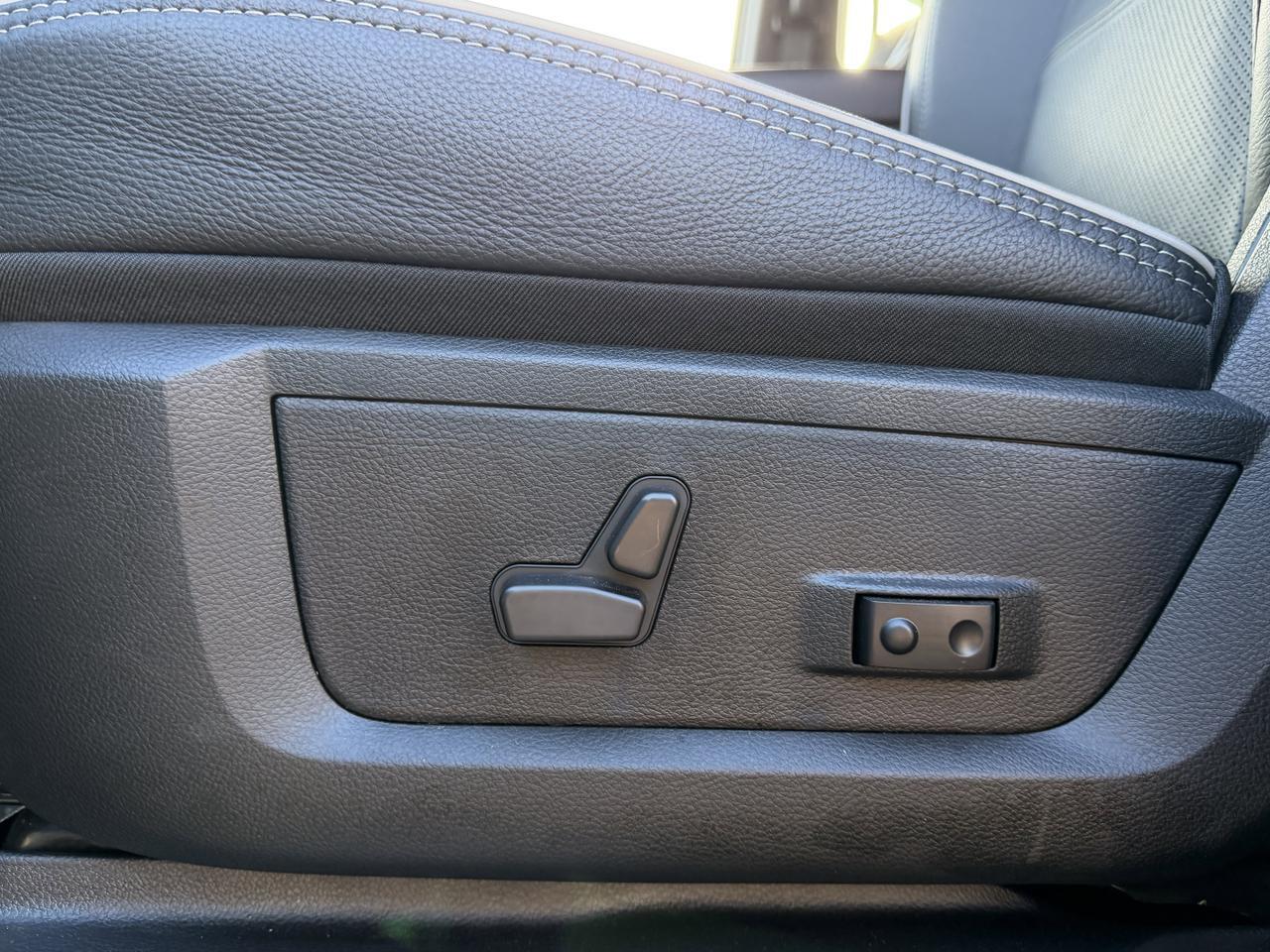 2026 Ram 3500 Limited Night Edition Crew Cab 4x4 | Cummins Diesel | Premium Leather | Towing | Sunroof Redwater AB