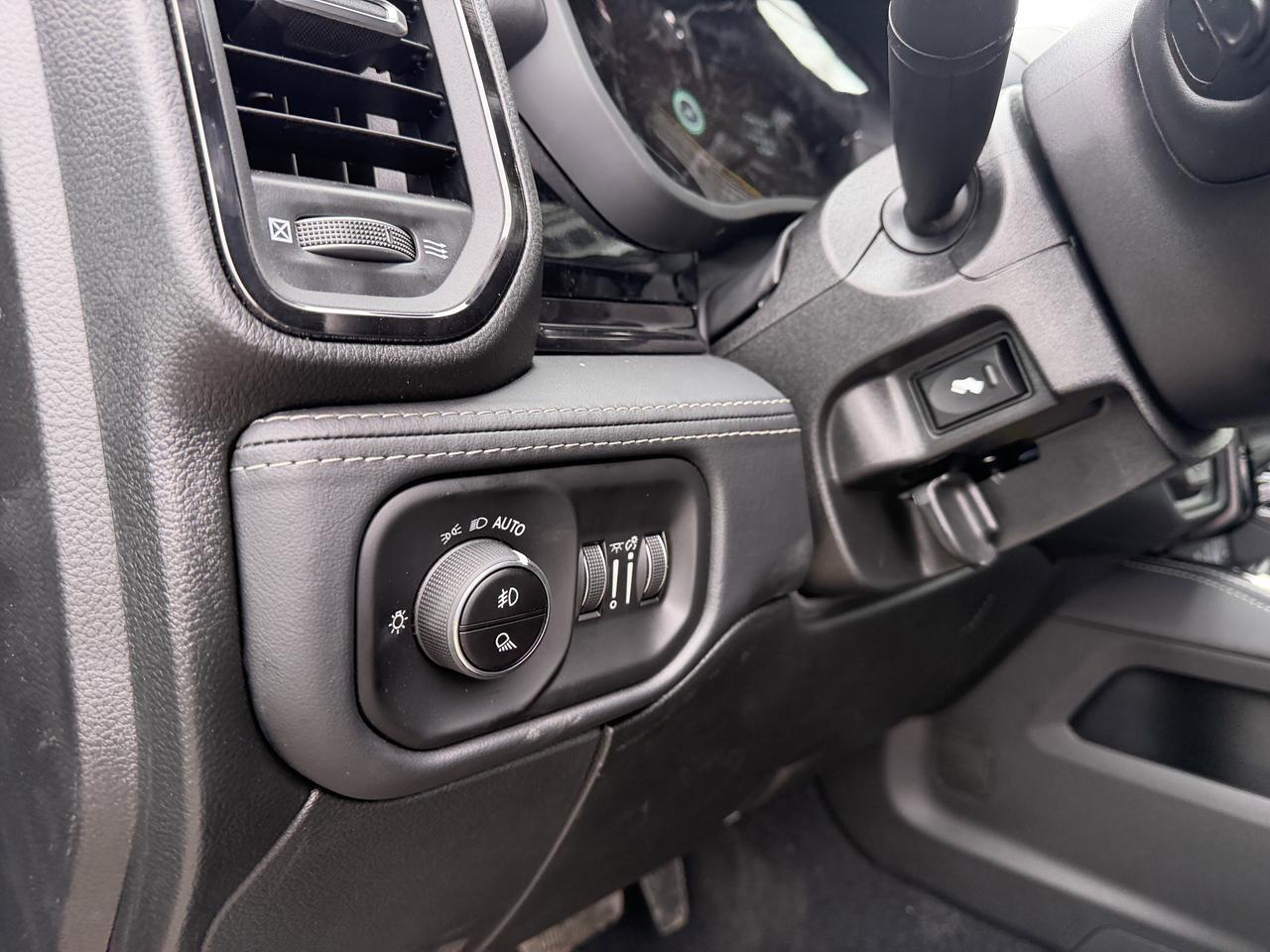 2026 Ram 3500 Limited Night Edition Crew Cab 4x4 | Cummins HO Diesel | 5th Wheel Prep | NAV | Bedliner Redwater AB