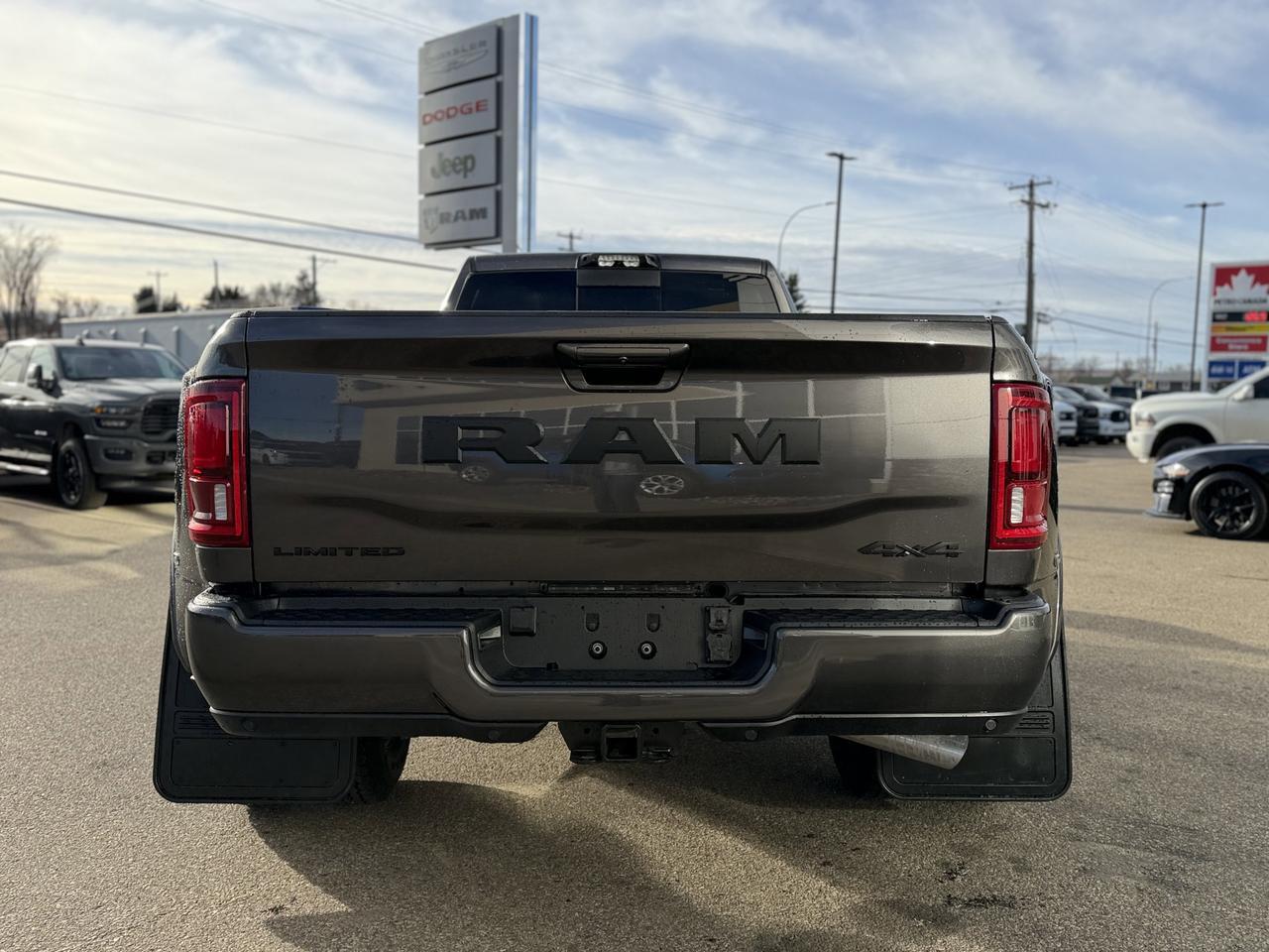 2026 Ram 3500 Limited Night Edition Dually Crew Cab 4x4 | Cummins Diesel | Leather | Towing | Sunroof Redwater AB