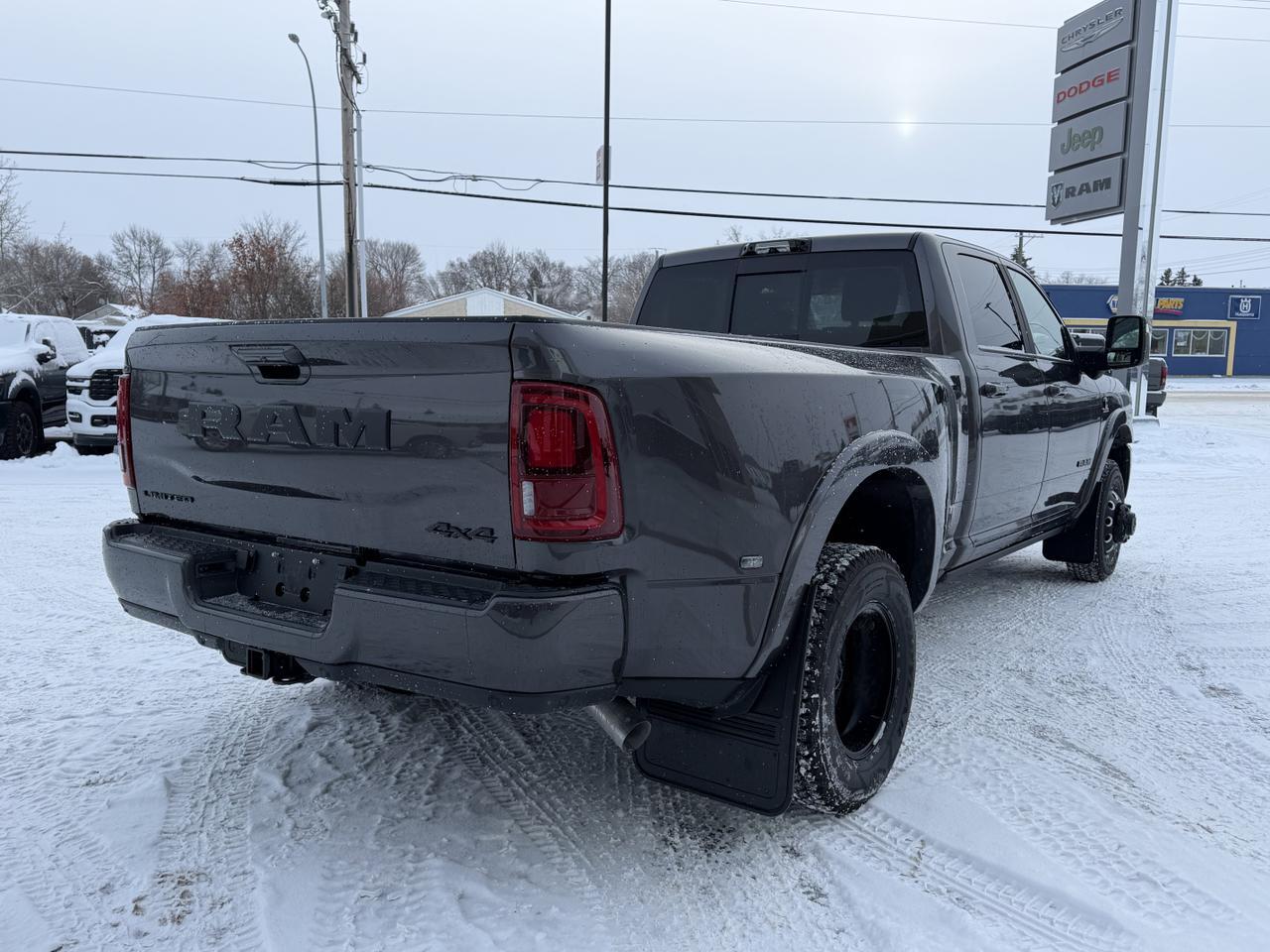 2026 Ram 3500 Limited Night Edition Dually Crew Cab 4x4 | Cummins Diesel | Leather | Towing | Sunroof Redwater AB