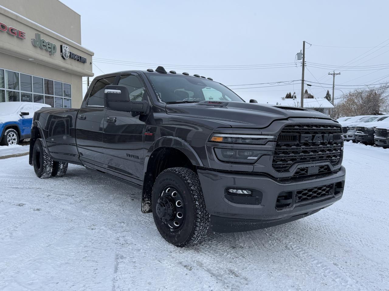 2026 Ram 3500 Limited Night Edition Dually Crew Cab 4x4 | Cummins Diesel | Leather | Towing | Sunroof Redwater AB