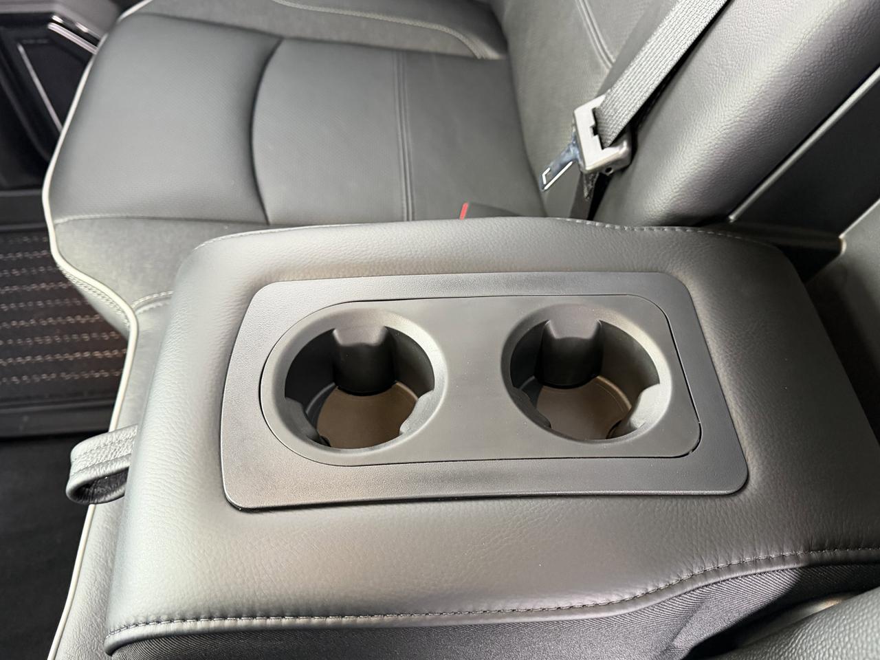 2026 Ram 3500 Limited Night Edition Dually Crew Cab 4x4 | Cummins Diesel | Leather | Towing | Sunroof Redwater AB