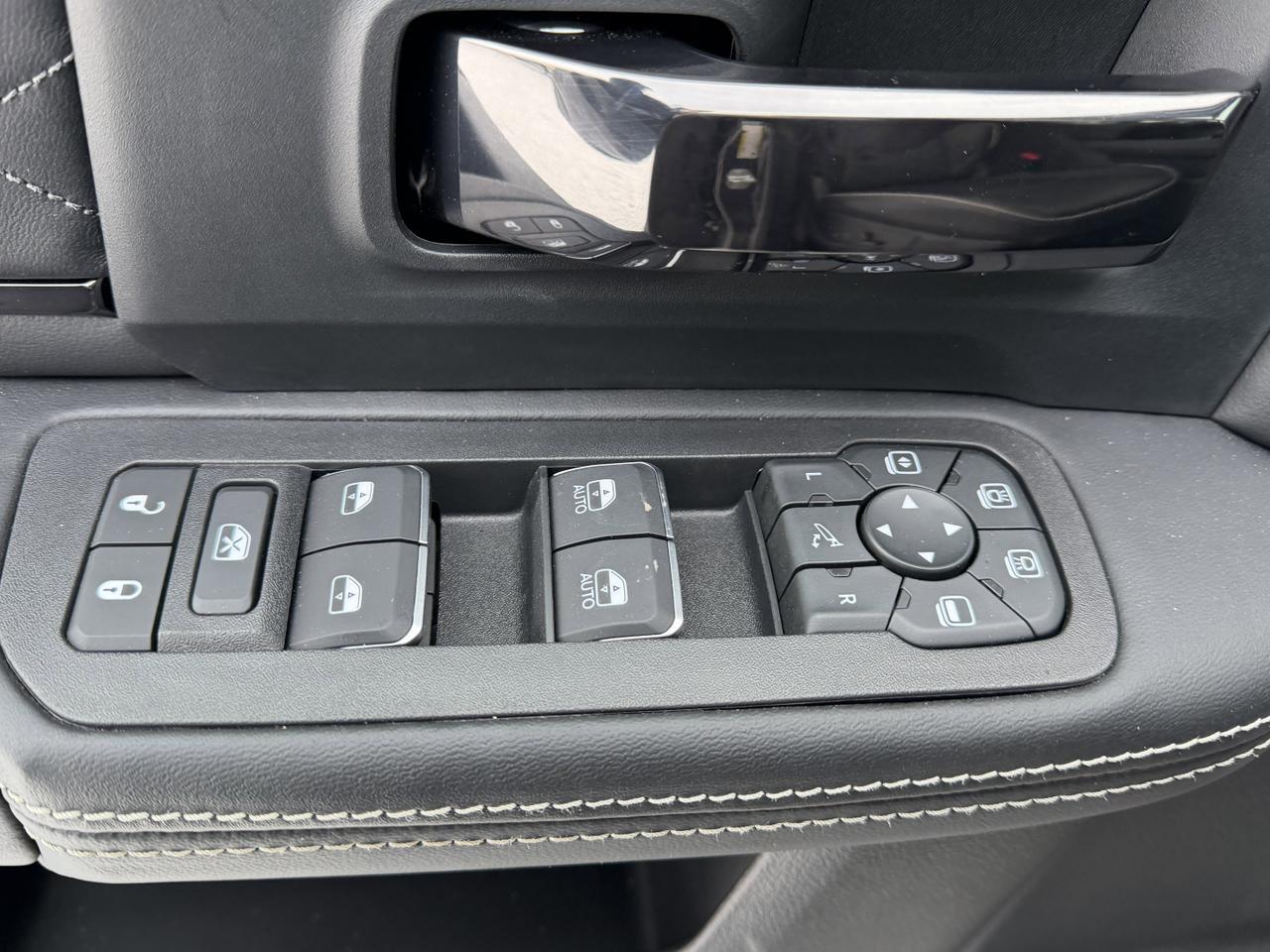 2026 Ram 3500 Limited Night Edition Dually Crew Cab 4x4 | Cummins Diesel | Leather | Towing | Sunroof Redwater AB