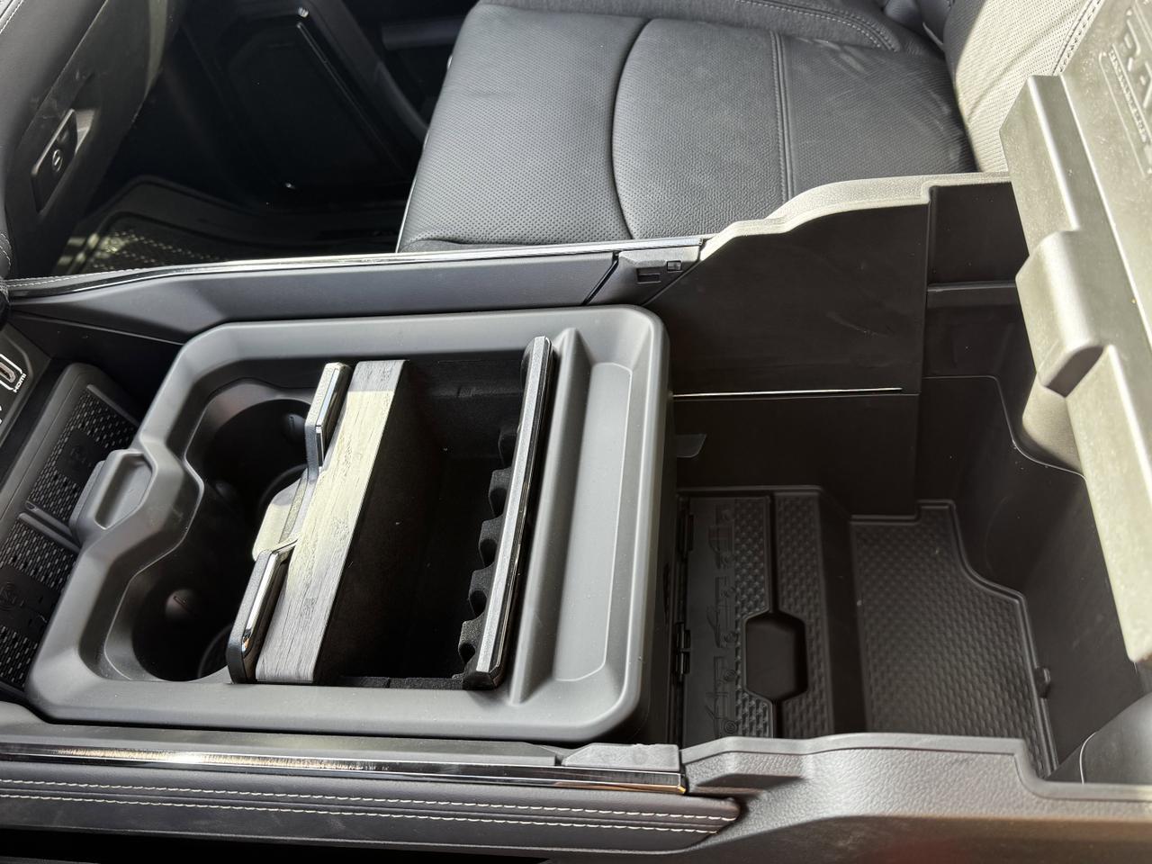 2026 Ram 3500 Limited Night Edition Mega Cab 4x4 | Cummins | Towing | Leather | Sunroof | NAV Redwater AB