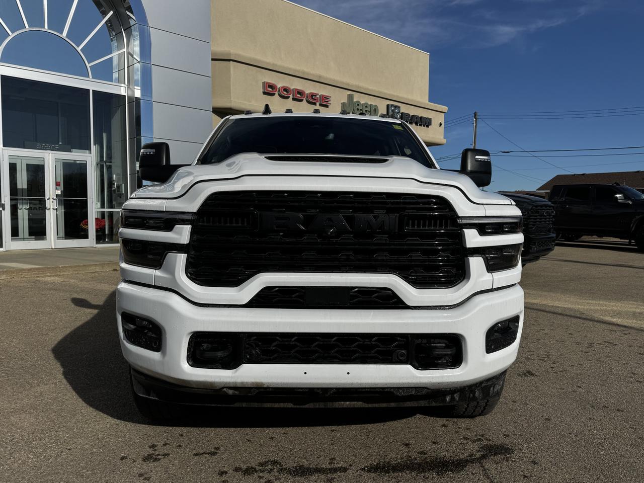 2026 Ram 3500 Limited Night Edition Mega Cab 4x4 | Cummins | Towing | Leather | Sunroof | NAV Redwater AB