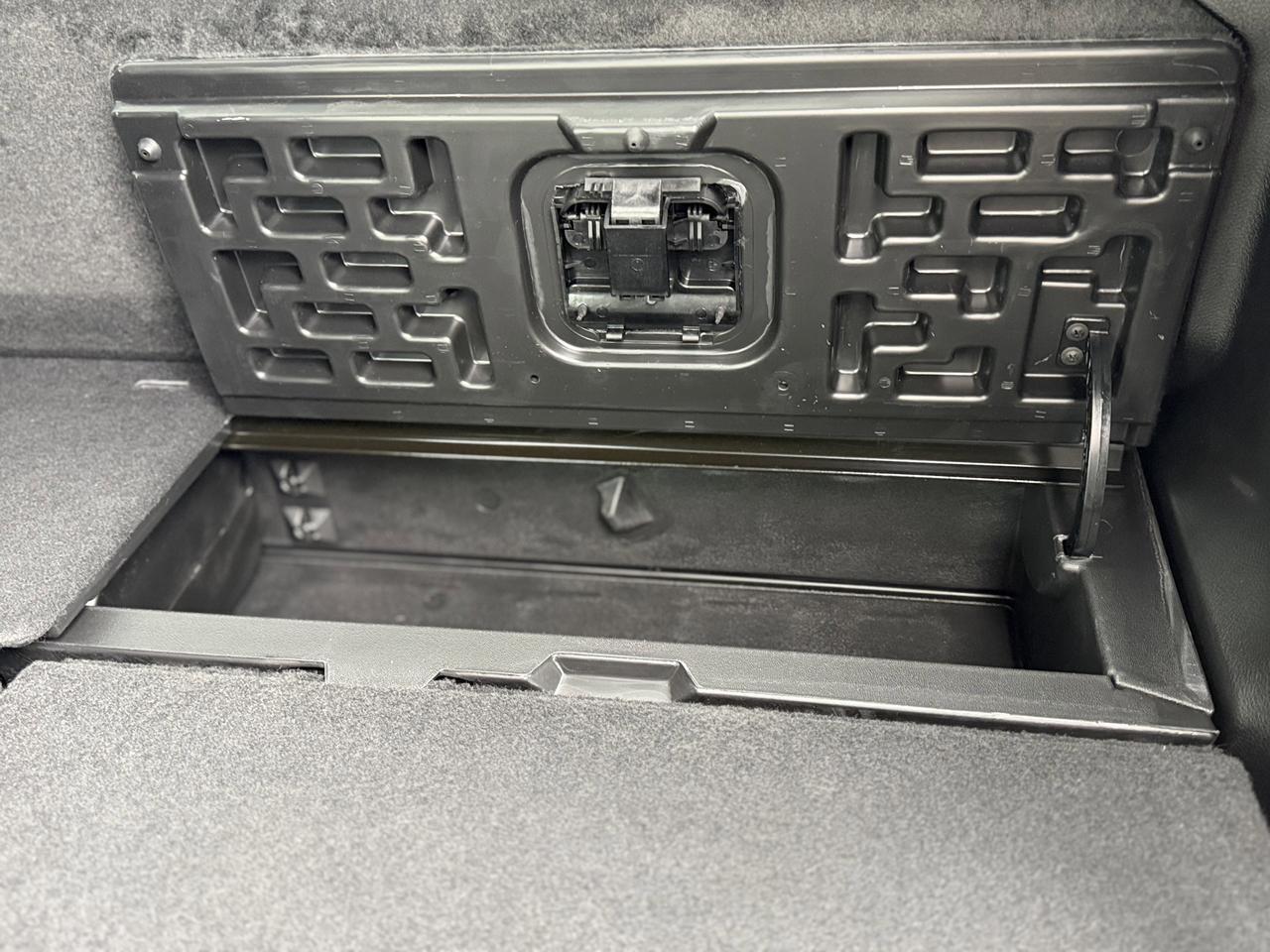 2026 Ram 3500 Limited Night Edition Mega Cab 4x4 l 5th Wheel Prep l Digital Rearview l Sunroof l Level 1 Group Redwater AB