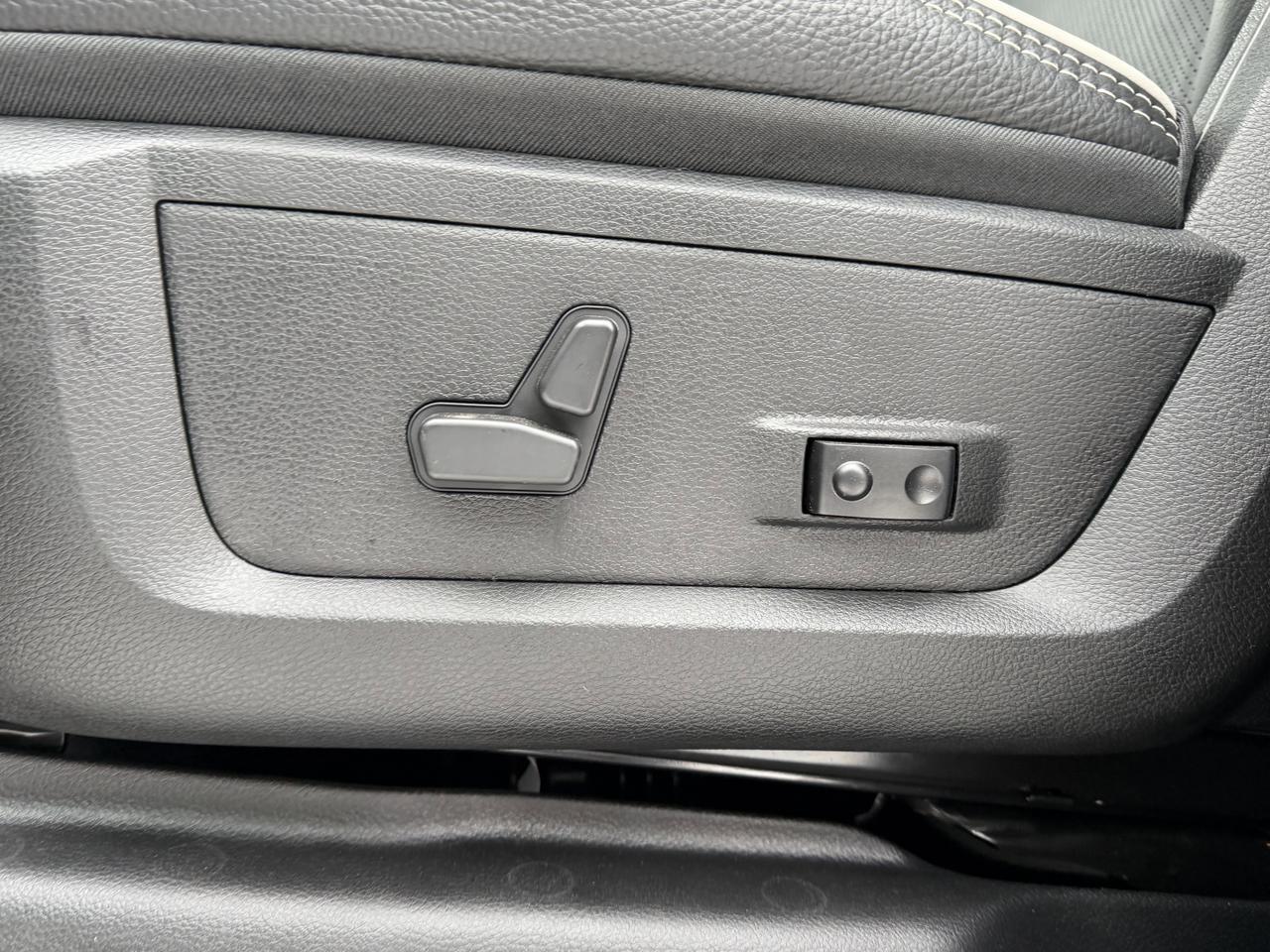 2026 Ram 3500 Limited Night Edition Mega Cab 4x4 l 5th Wheel Prep l Digital Rearview l Sunroof l Level 1 Group Redwater AB