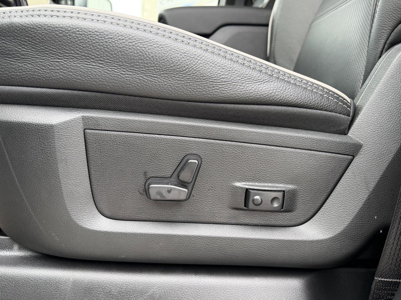 2026 Ram 3500 Limited Night Edition Mega Cab 4x4 l Rig ready Ram l 20&apos;&apos; Twitch Rims l Kick Back Flaps l 2&apos;&apos; Level Redwater AB