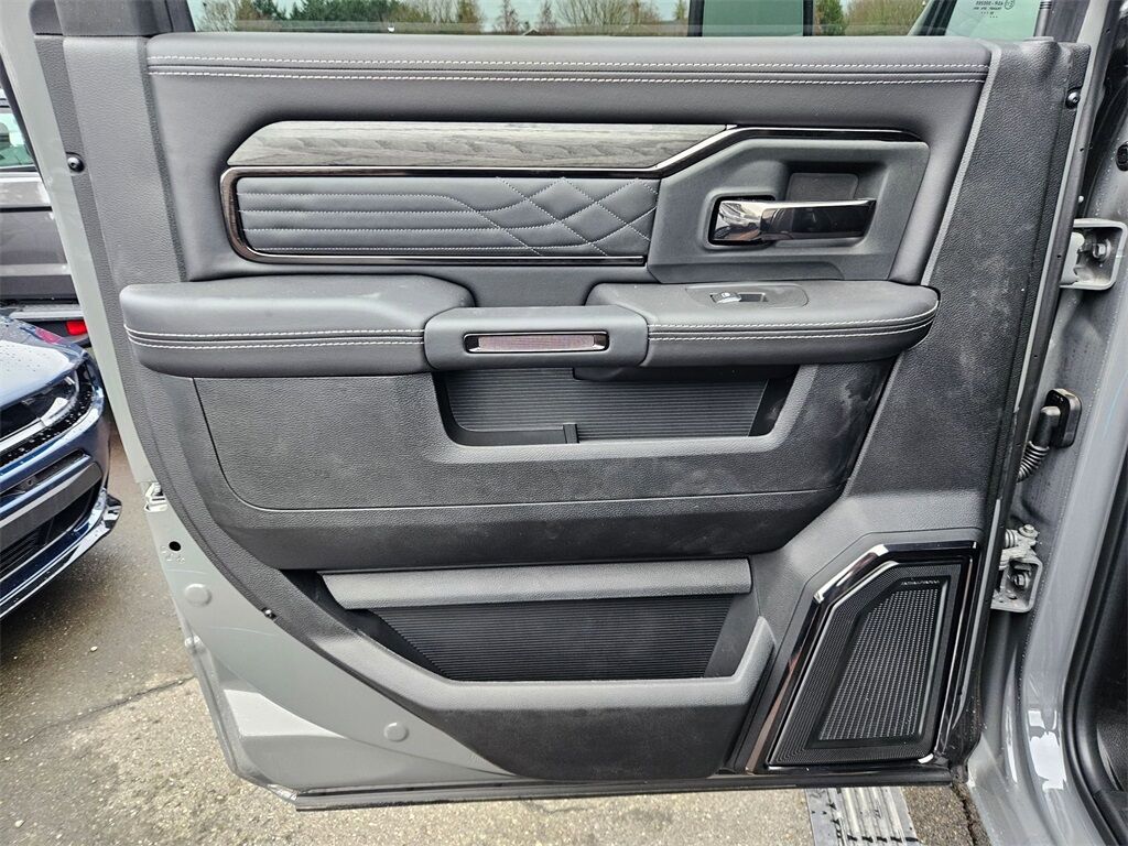 2026 Ram 3500 Limited Gresham OR