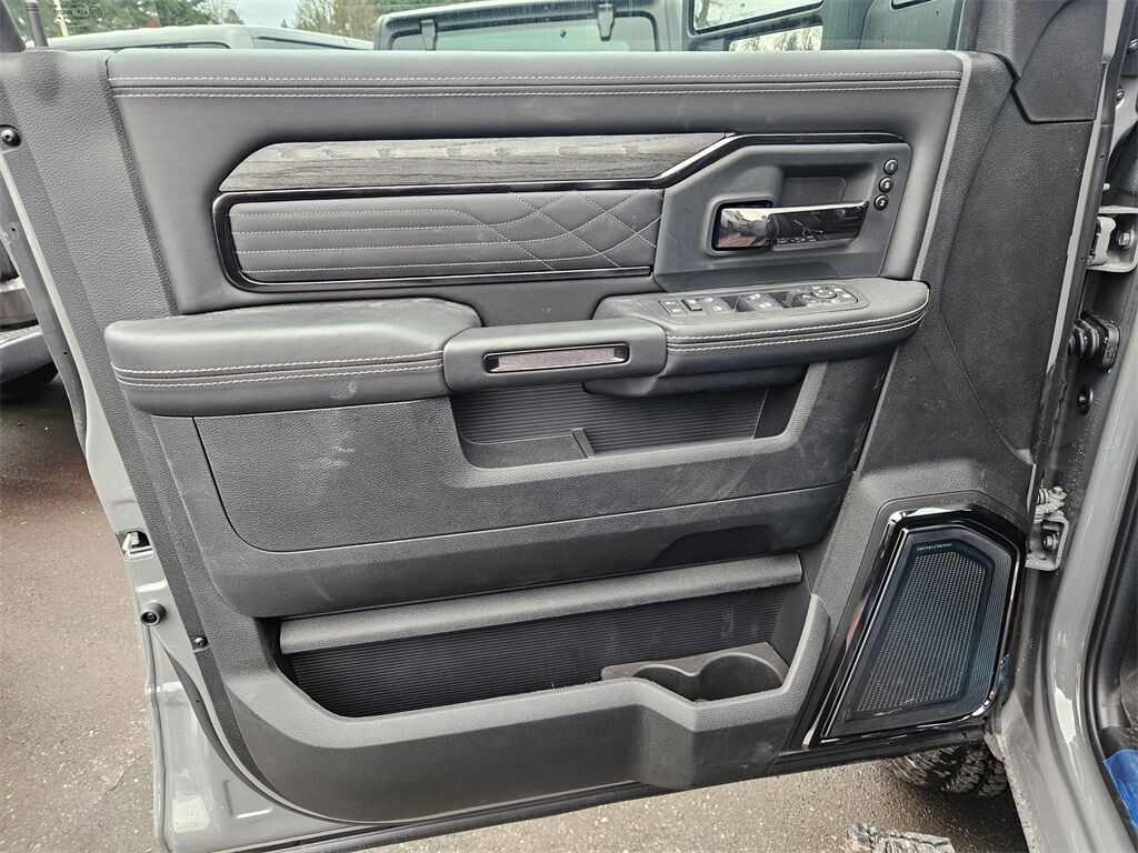 2026 Ram 3500 Limited Gresham OR