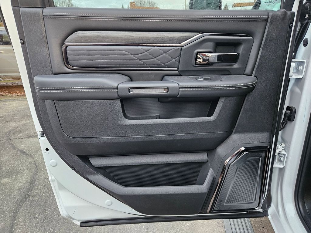 2026 Ram 3500 Limited Gresham OR