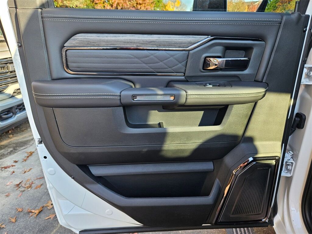 2026 Ram 3500 Limited Gresham OR