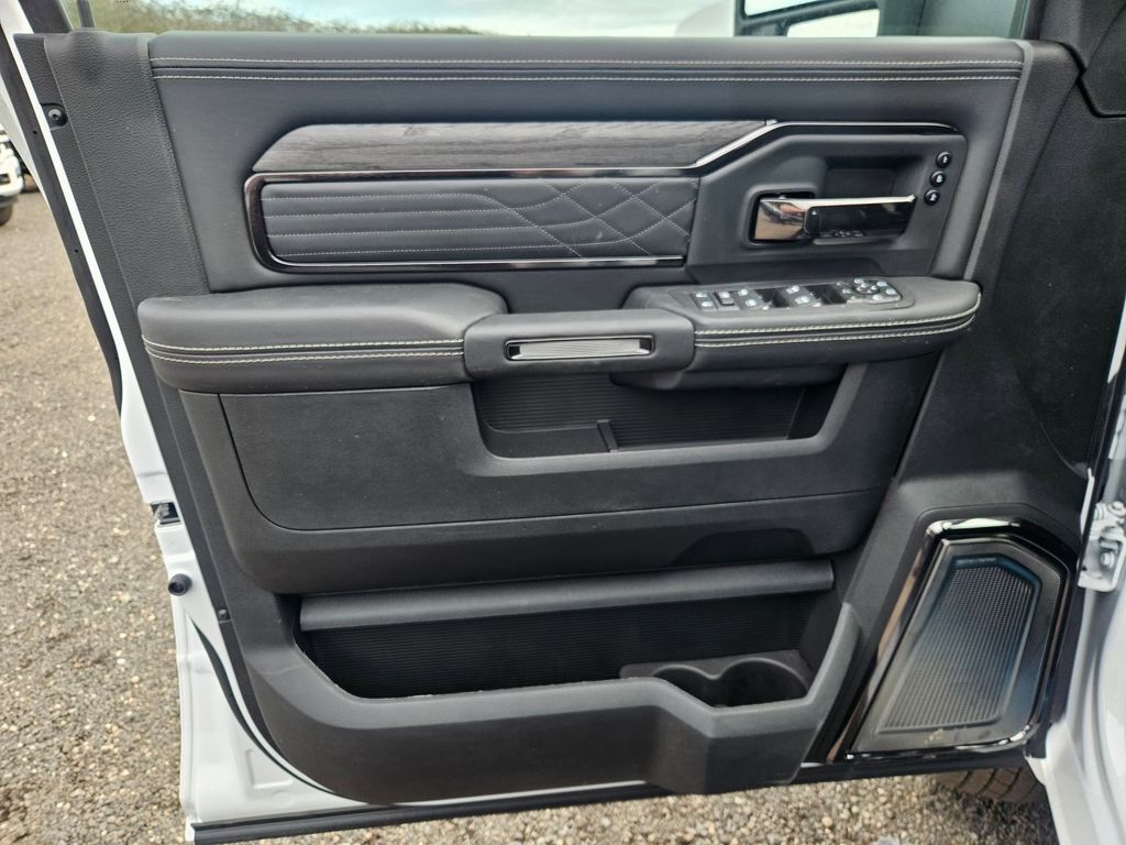 2026 Ram 3500 Limited Gresham OR