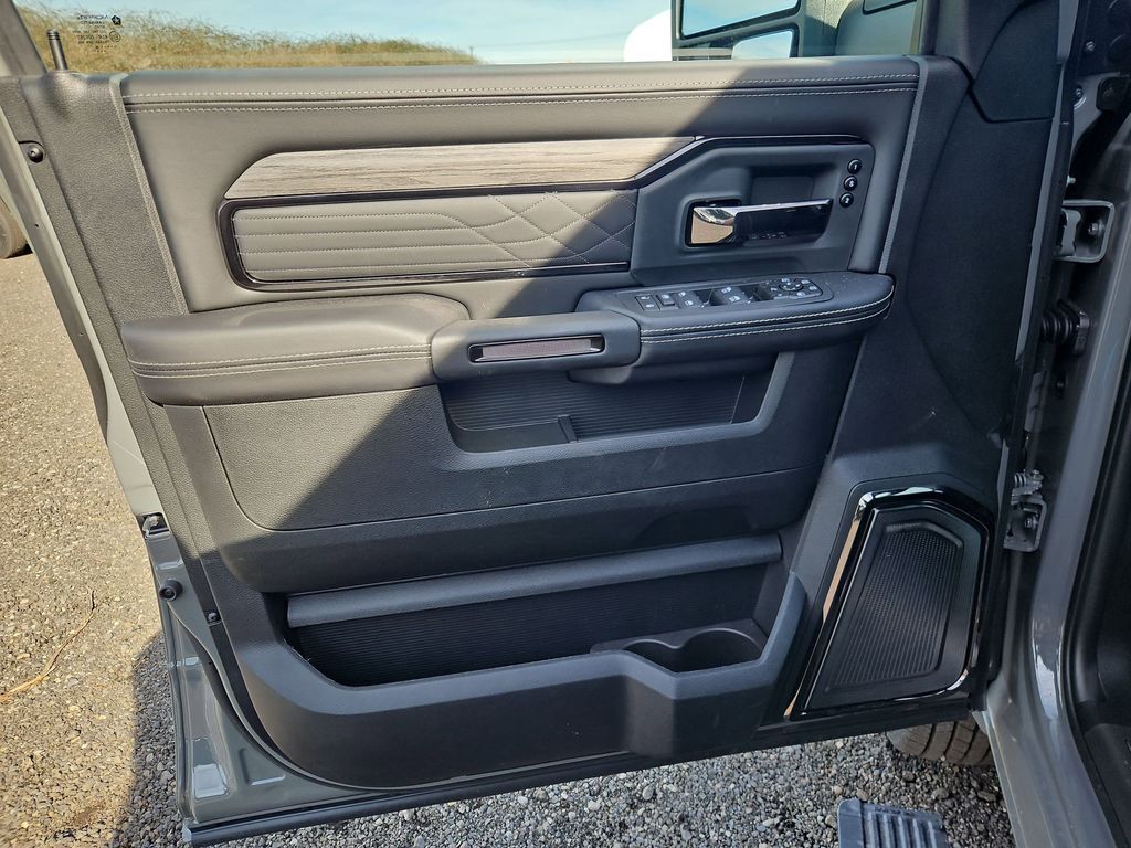 2026 Ram 3500 Limited Gresham OR