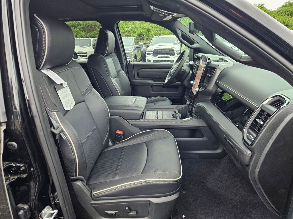 2026 Ram 3500 Limited Gresham OR