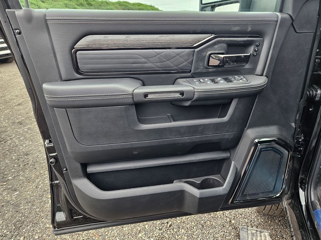 2026 Ram 3500 Limited Gresham OR