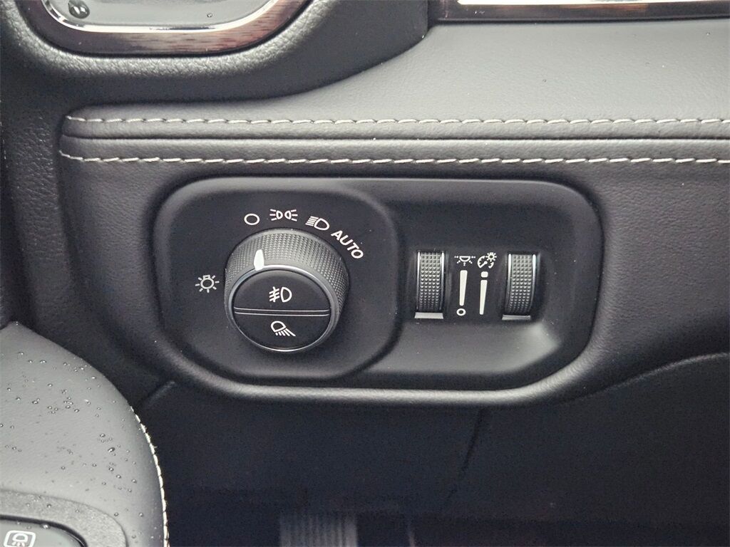 2026 Ram 3500 Limited Gresham OR