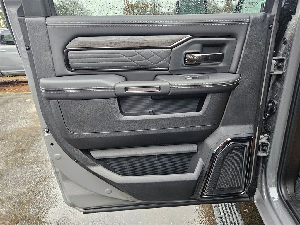 2026 Ram 3500 Limited Gresham OR