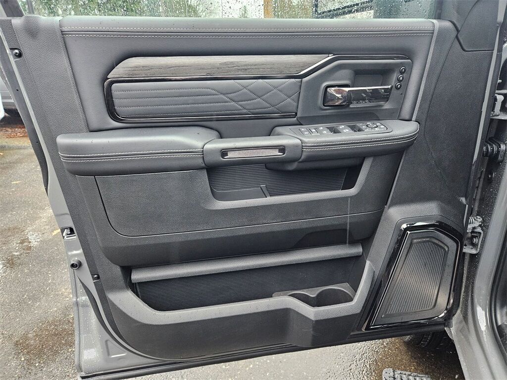 2026 Ram 3500 Limited Gresham OR