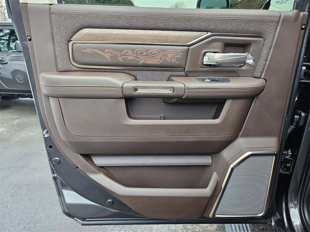 2026 Ram 3500 Limited Gresham OR