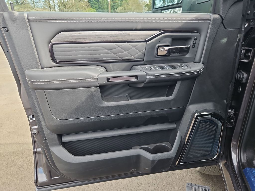 2026 Ram 3500 Limited Gresham OR