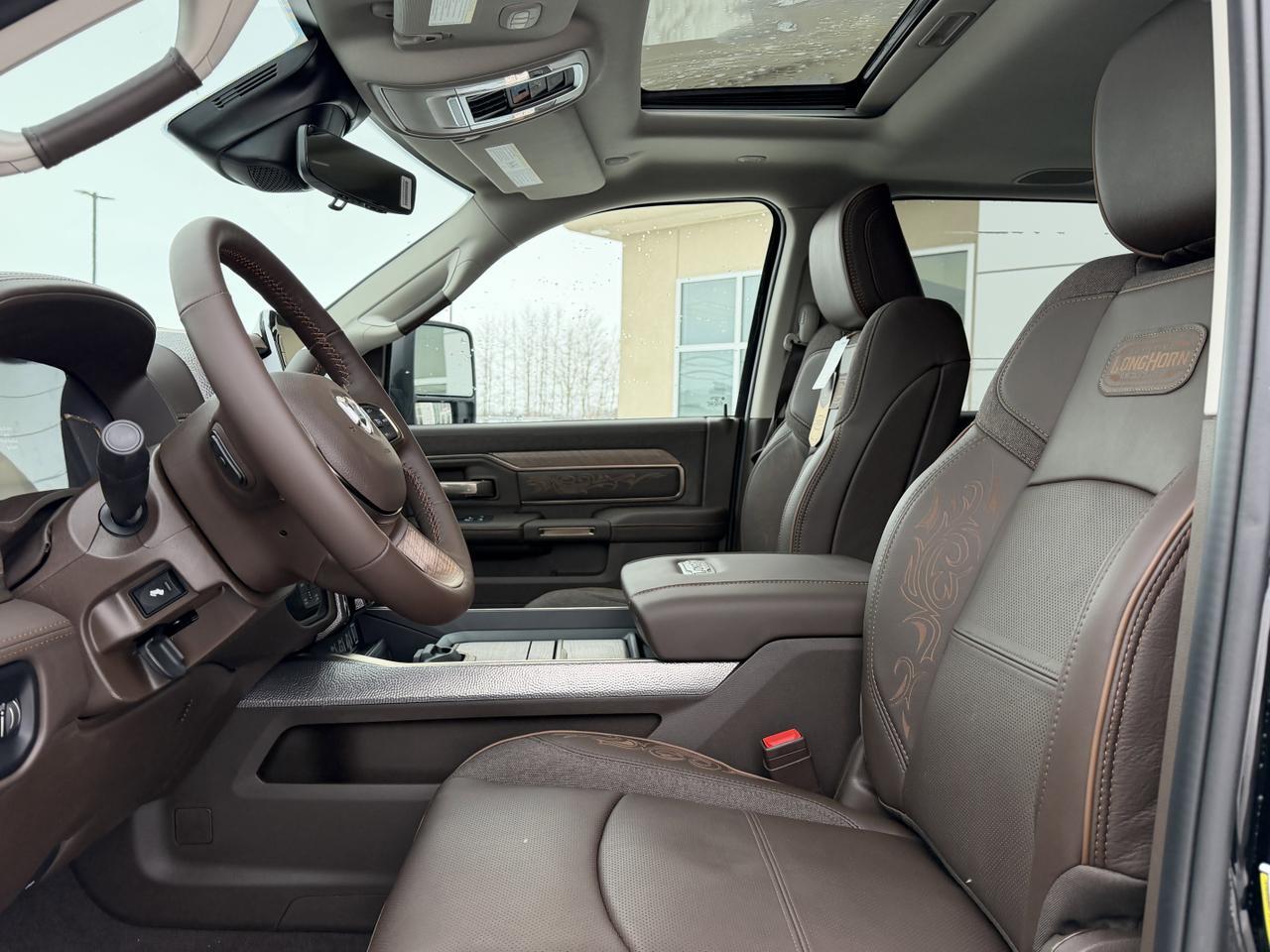 2026 Ram 3500 Longhorn Crew Cab 4x4 | 6.7L Cummins Diesel | Leather | NAV | Remote Start Redwater AB