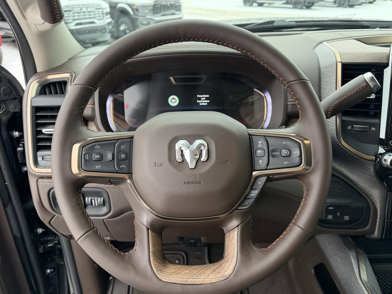 2026 Ram 3500 Longhorn Crew Cab 4x4 | 6.7L Cummins Diesel | Leather | NAV | Remote Start Redwater AB