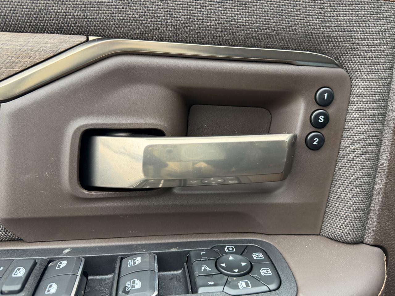 2026 Ram 3500 Longhorn Crew Cab 4x4 | 6.7L Cummins Diesel | Leather | NAV | Remote Start Redwater AB