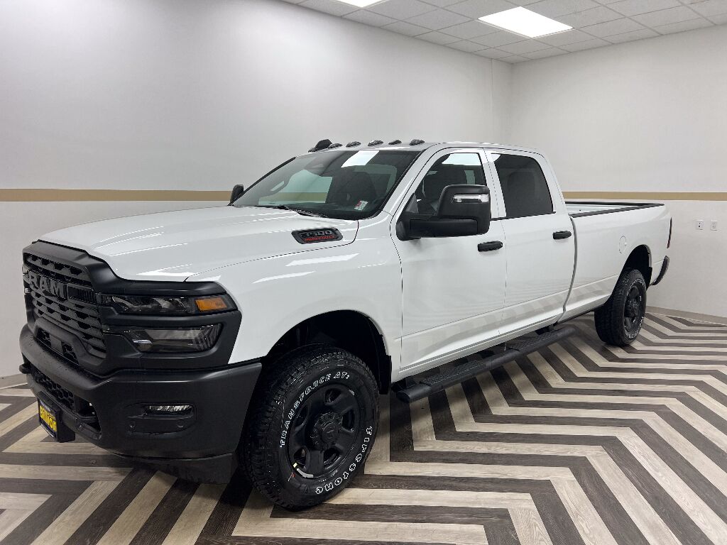 2026 Ram 3500 Tradesman Gasoline