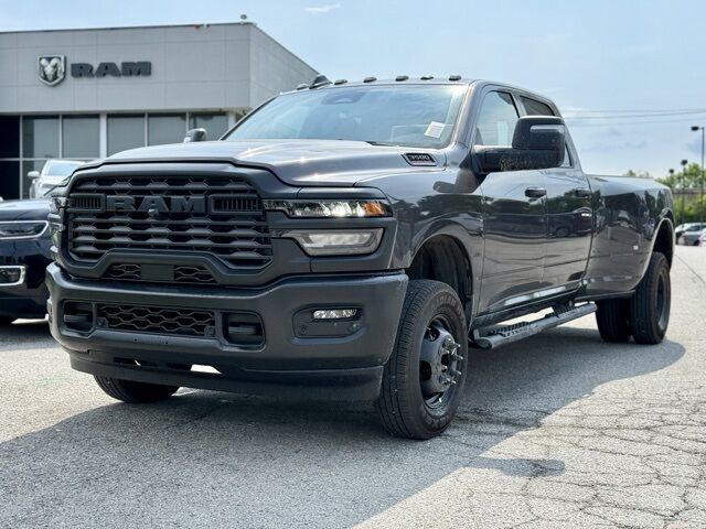 2026 Ram 3500 Tradesman Crestwood KY