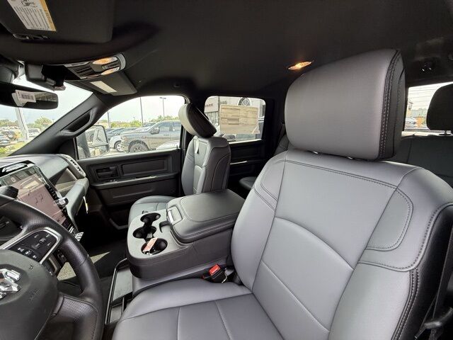 2026 Ram 3500 Tradesman Crestwood KY