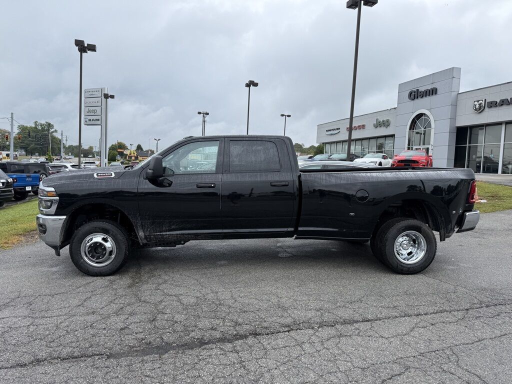 2026 Ram 3500 Tradesman Crestwood KY