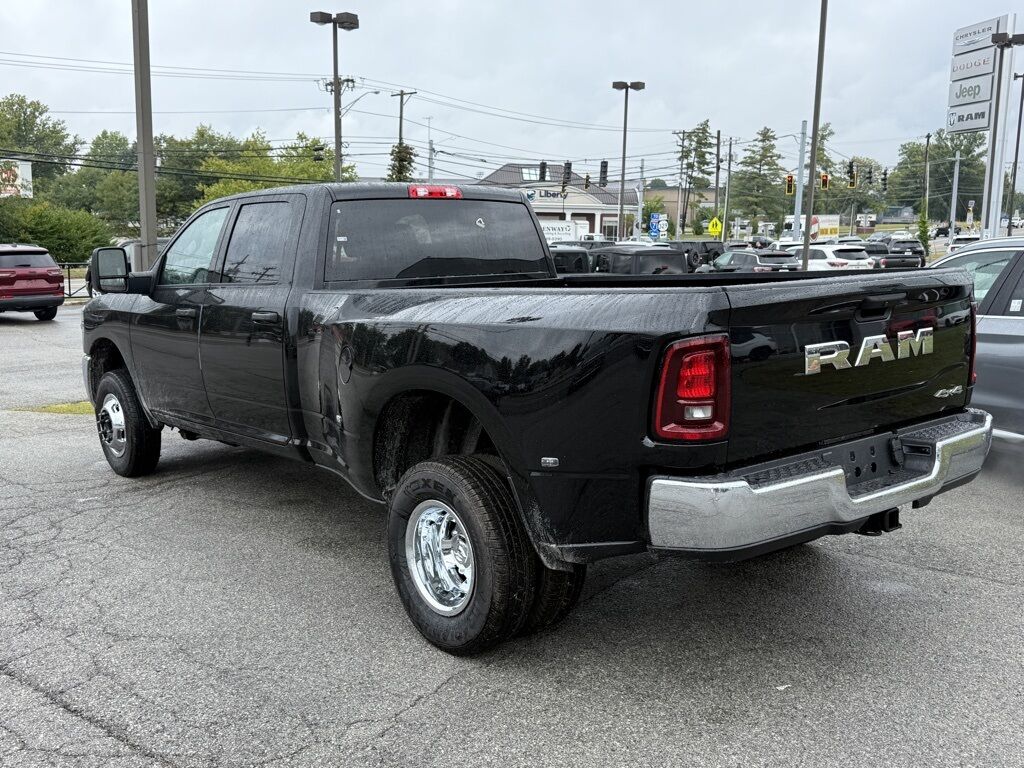 2026 Ram 3500 Tradesman Crestwood KY