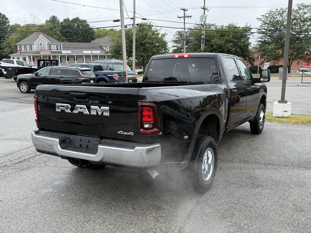 2026 Ram 3500 Tradesman Crestwood KY