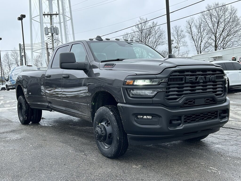 2026 Ram 3500 Tradesman Crestwood KY