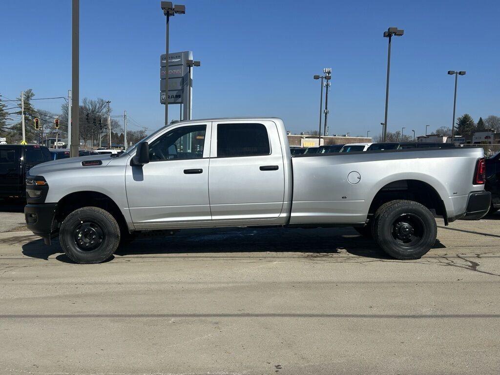 2026 Ram 3500 Tradesman Crestwood KY