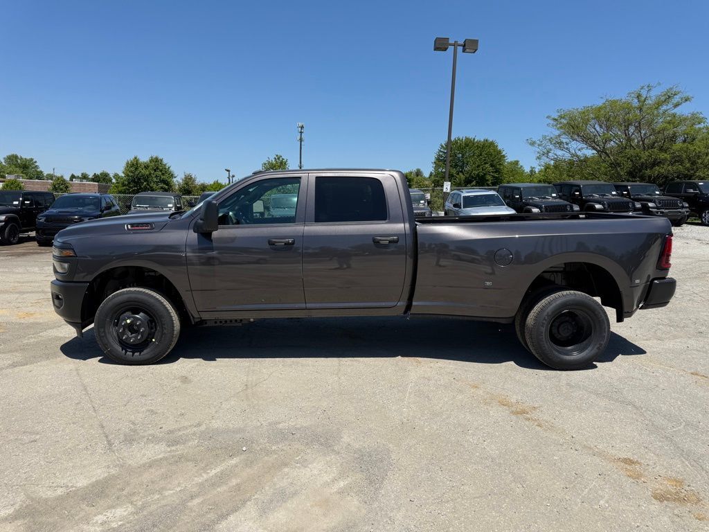 2026 Ram 3500 Tradesman Crestwood KY