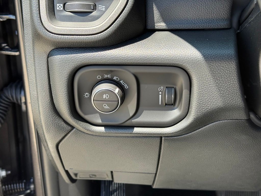 2026 Ram 3500 Tradesman Crestwood KY