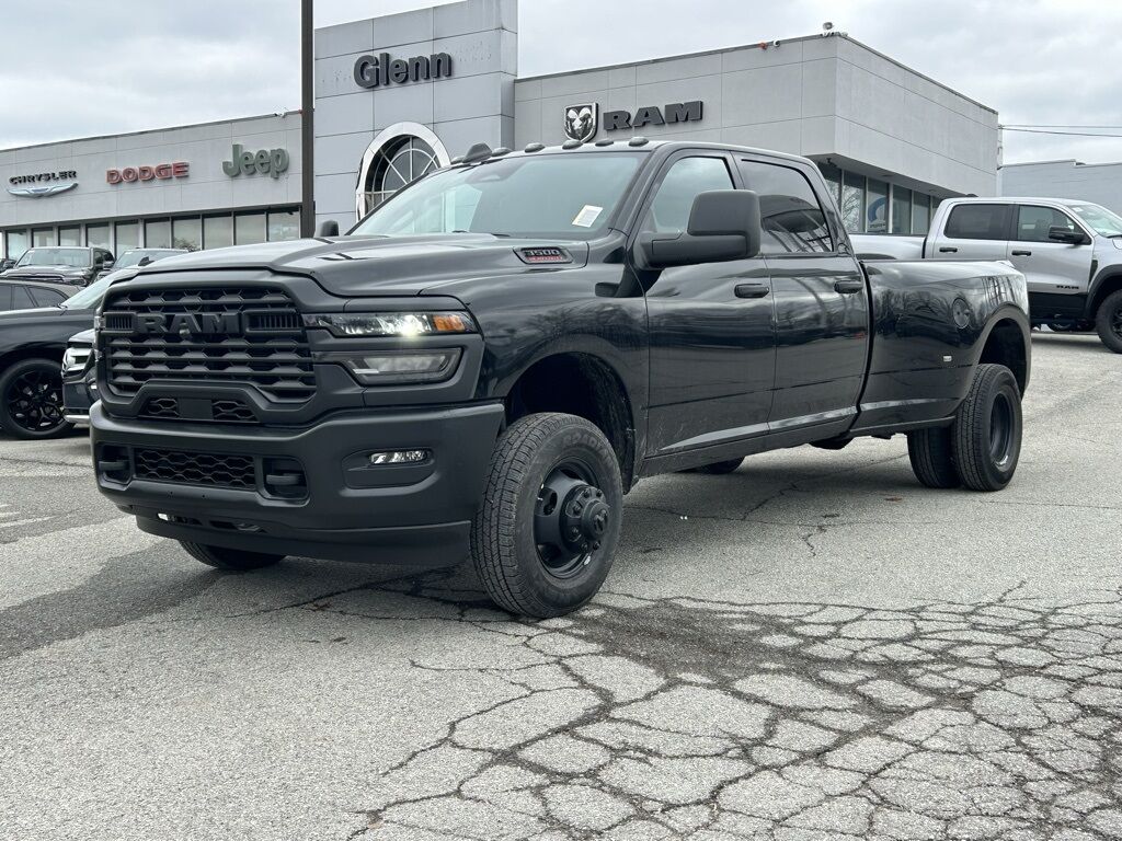 2026 Ram 3500 Tradesman Crestwood KY