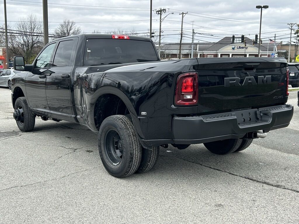 2026 Ram 3500 Tradesman Crestwood KY