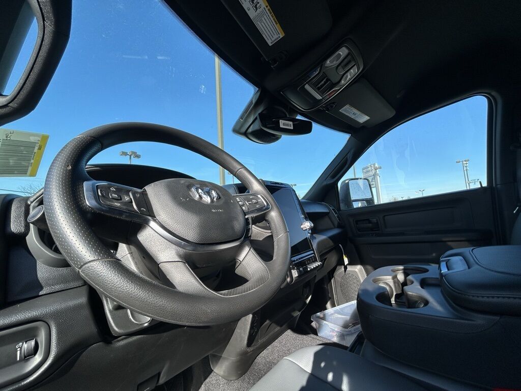 2026 Ram 3500 Tradesman Crestwood KY