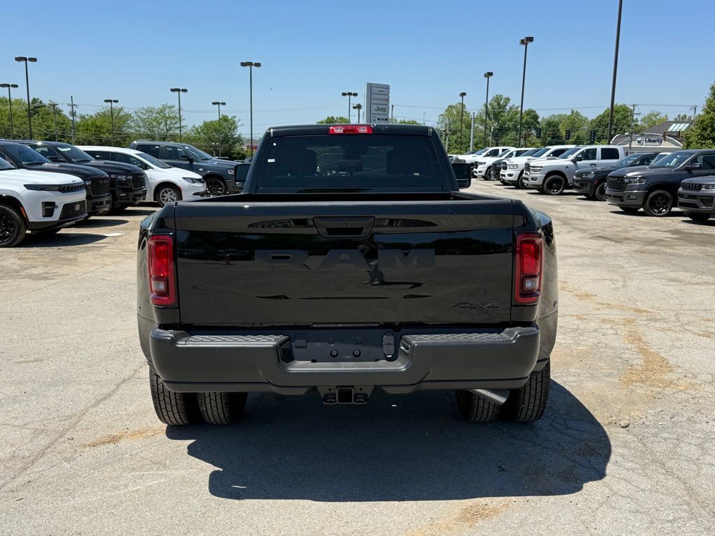 2026 Ram 3500 Tradesman Crestwood KY