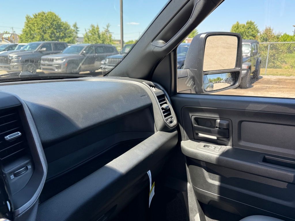 2026 Ram 3500 Tradesman Crestwood KY